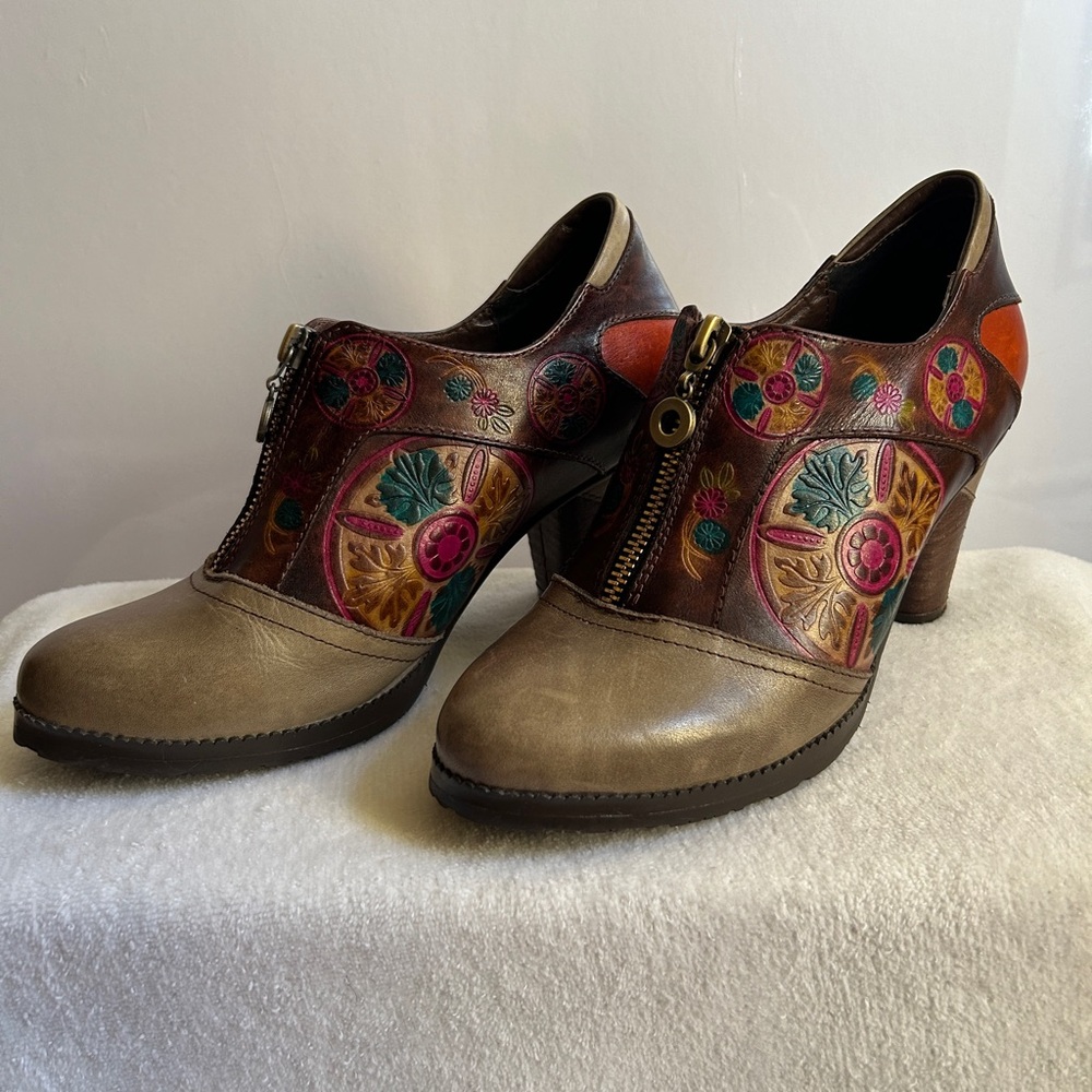 L’Artiste Raina Shoe Size 7.5 (EU-Size 38)